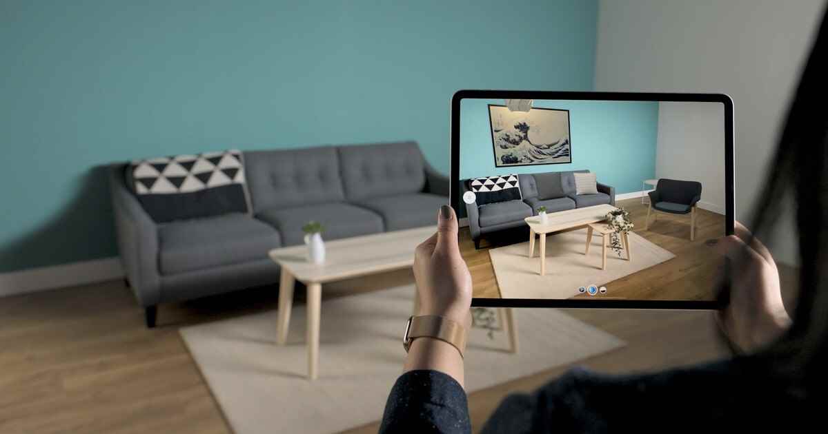 Apples eigenes Beispiel für die Funktionsweise von AR mit einer App, die AR-Bilder von Möbeln mit realen Bildern eines Raums anzeigt – Quelle innerhalb von Apple enthüllt den neuen Namen des Betriebssystems für sein VR/AR-Headset