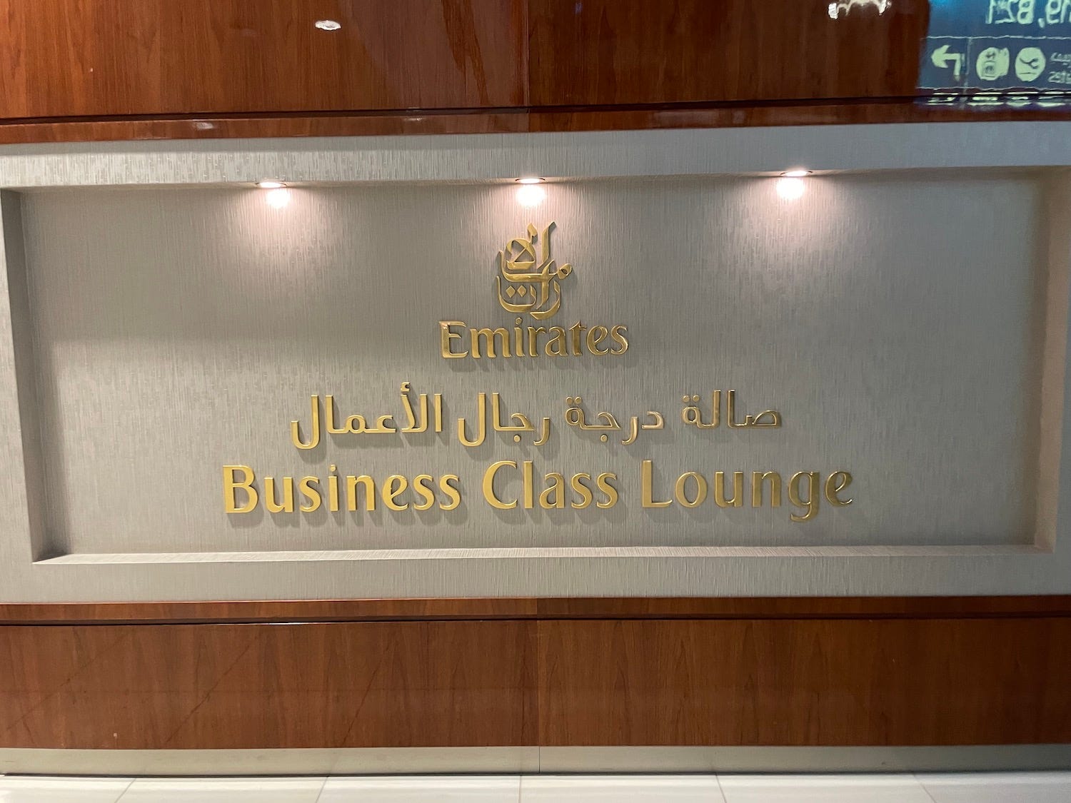 Tonya Russells Emirates-Business-Class-Reise