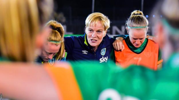Vera Pauw führte die Republik Irland im nächsten Sommer zur Weltmeisterschaft 2023 – dem ersten großen Turnier des Landes