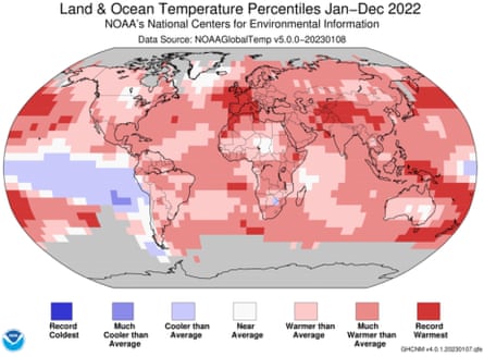 Die Karte zeigt, dass der Großteil der Erde im Jahr 2022 wärmer war als im vorindustriellen Durchschnitt.