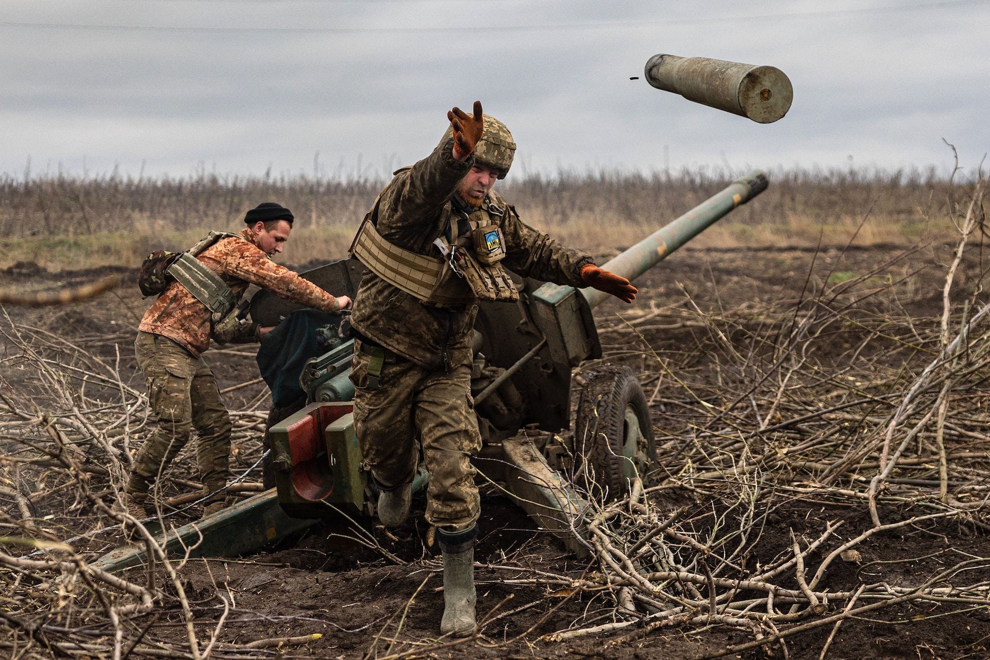 Ukrainische Artilleriesoldaten Truppen Bakhmut