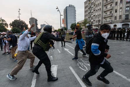 Diese Woche kommt es in Peru zu Zusammenstößen zwischen der Polizei und Demonstranten.