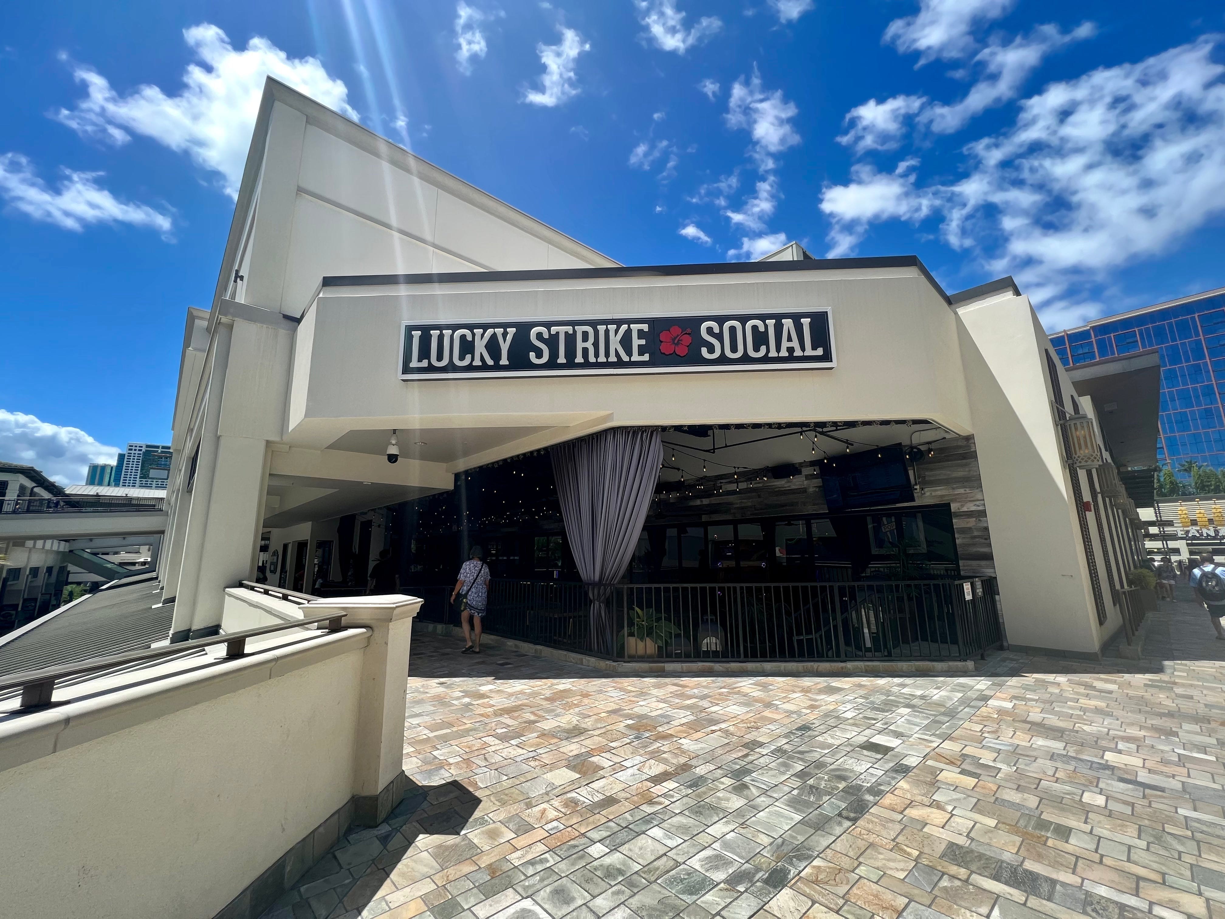 Ala Moana Center Lucky Strike Social