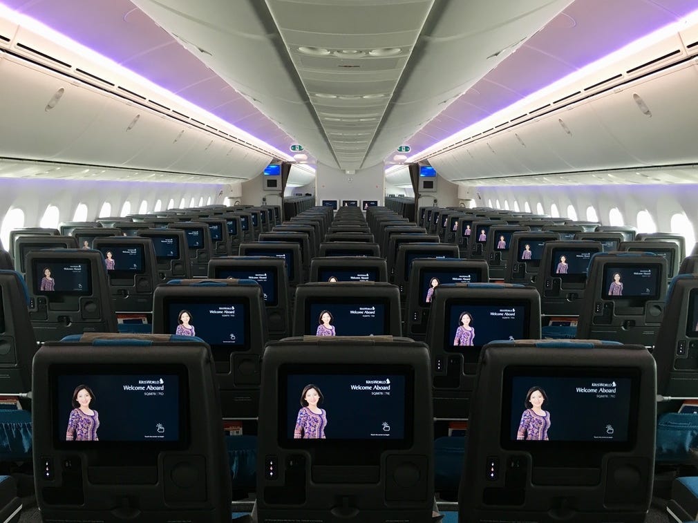 Die Economy-Kabine einer Boeing 787 von Singapore Airlines.