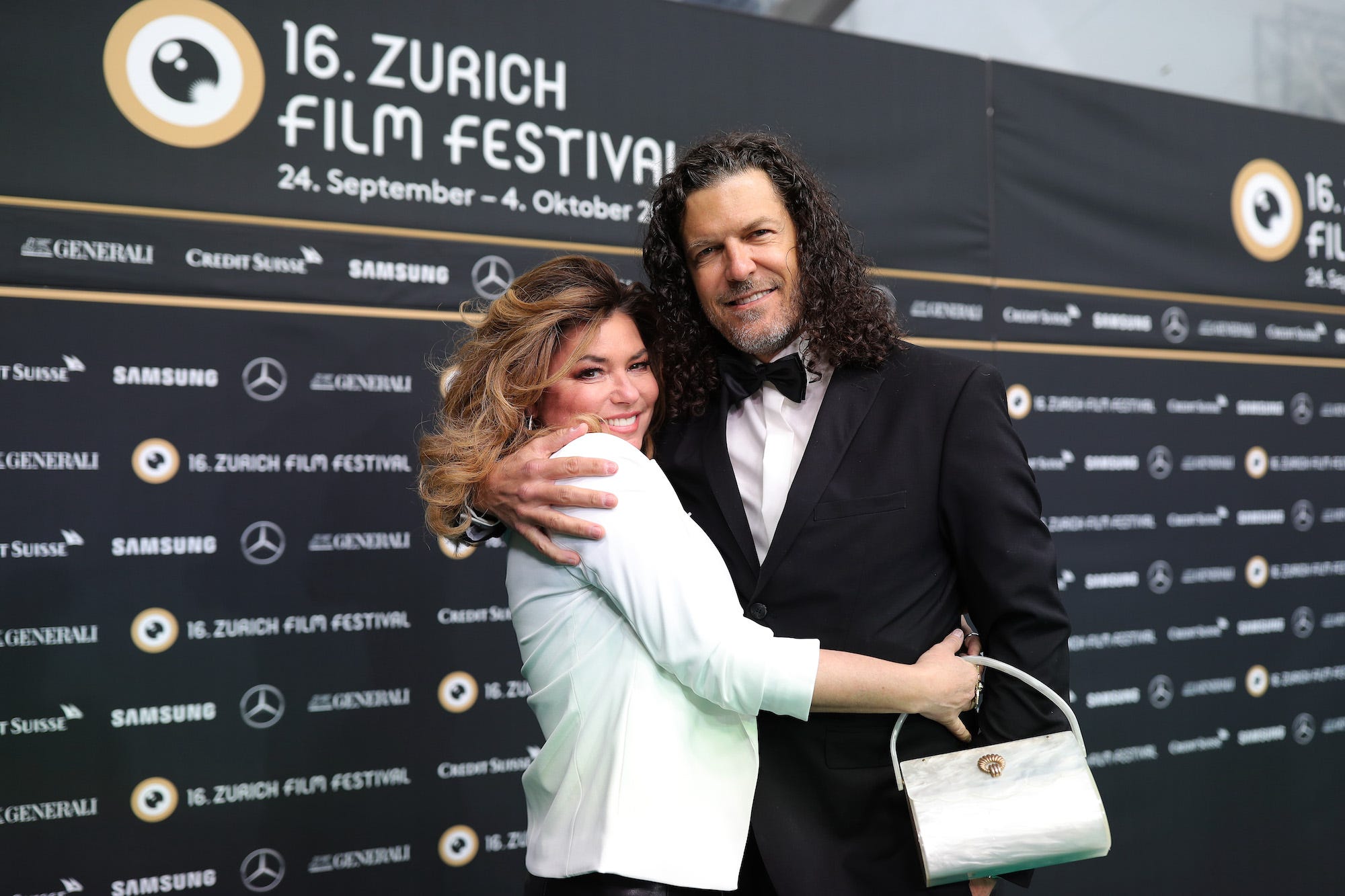 Shania Twain und ihr Ehemann Frederic Thiebaud nehmen am 26. September 2020 in Zürich, Schweiz, am Fototermin „Who you gonna call“ während des 16. Zurich Film Festival im Kino Corso teil.