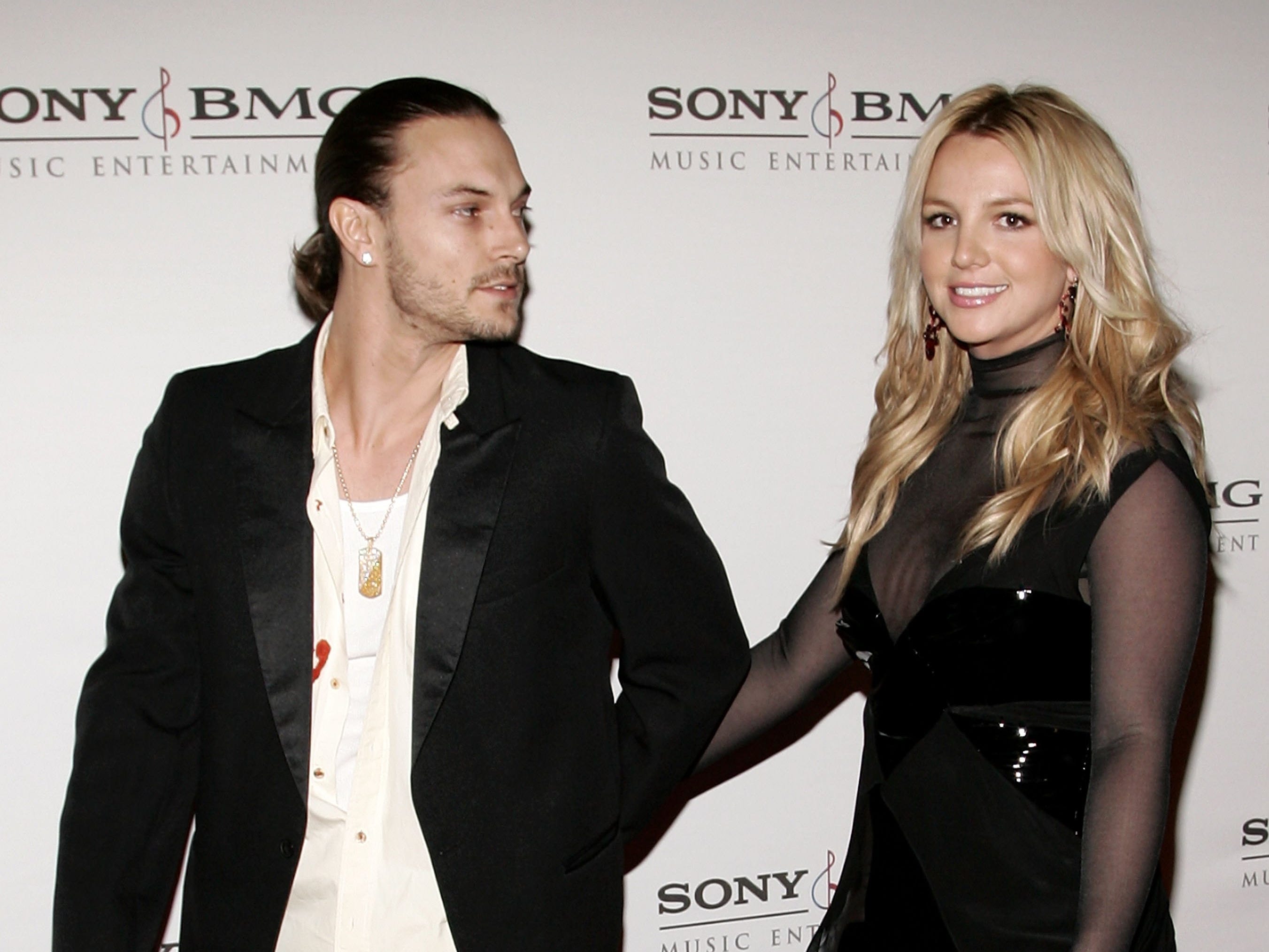 Kevin Federline und Britney Spears besuchen 2006 gemeinsam eine Party.