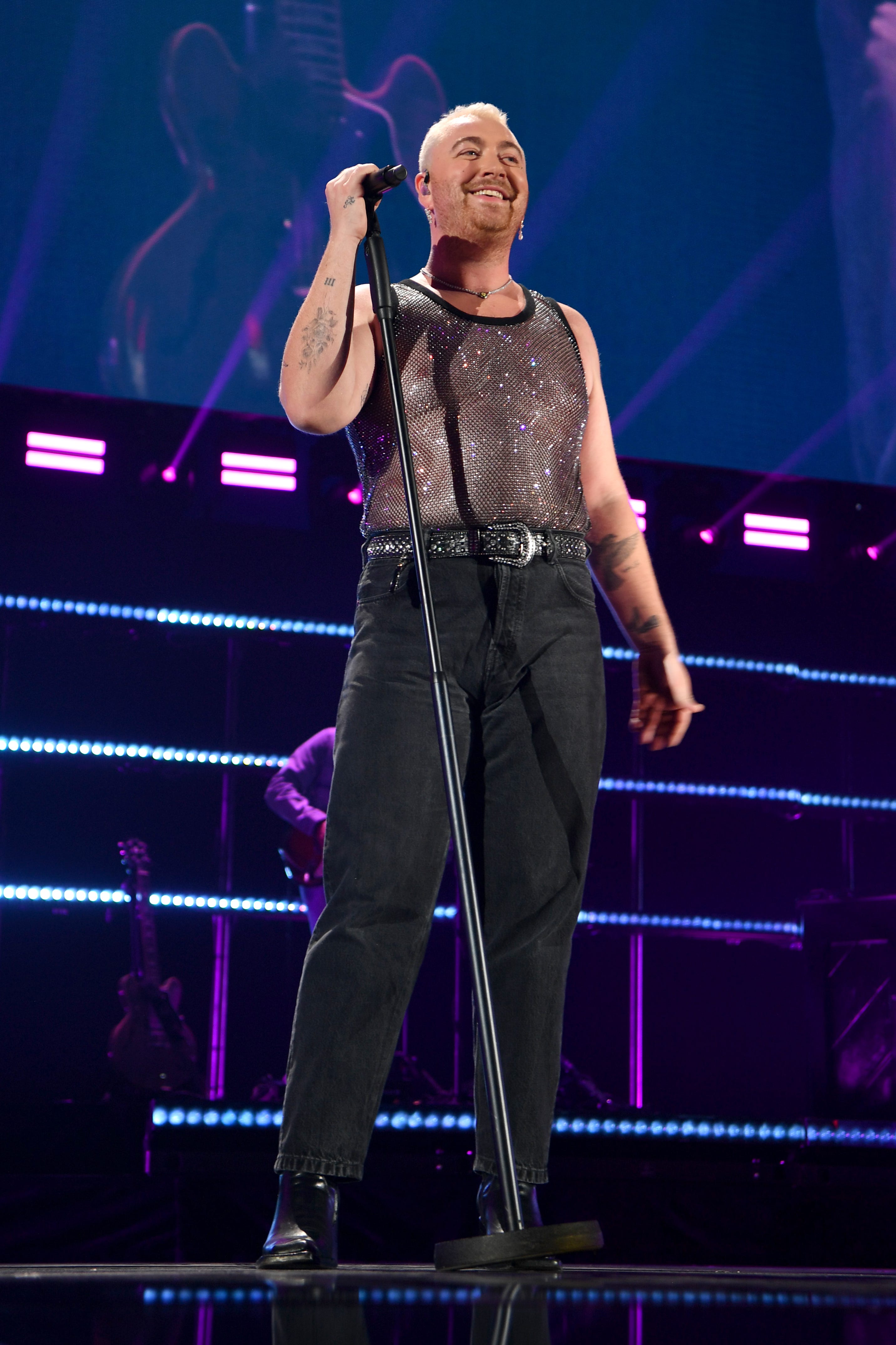 Sam Smith tritt während des iHeartRadio Music Festival 2022 in der T-Mobile Arena am 23. September 2022 in Las Vegas, Nevada, auf der Bühne auf.