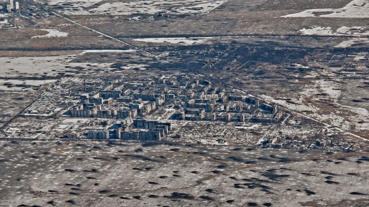 Eine Luftaufnahme von Vuhledar, Schauplatz schwerer Kämpfe in der Region Donezk, am 10. Februar.
