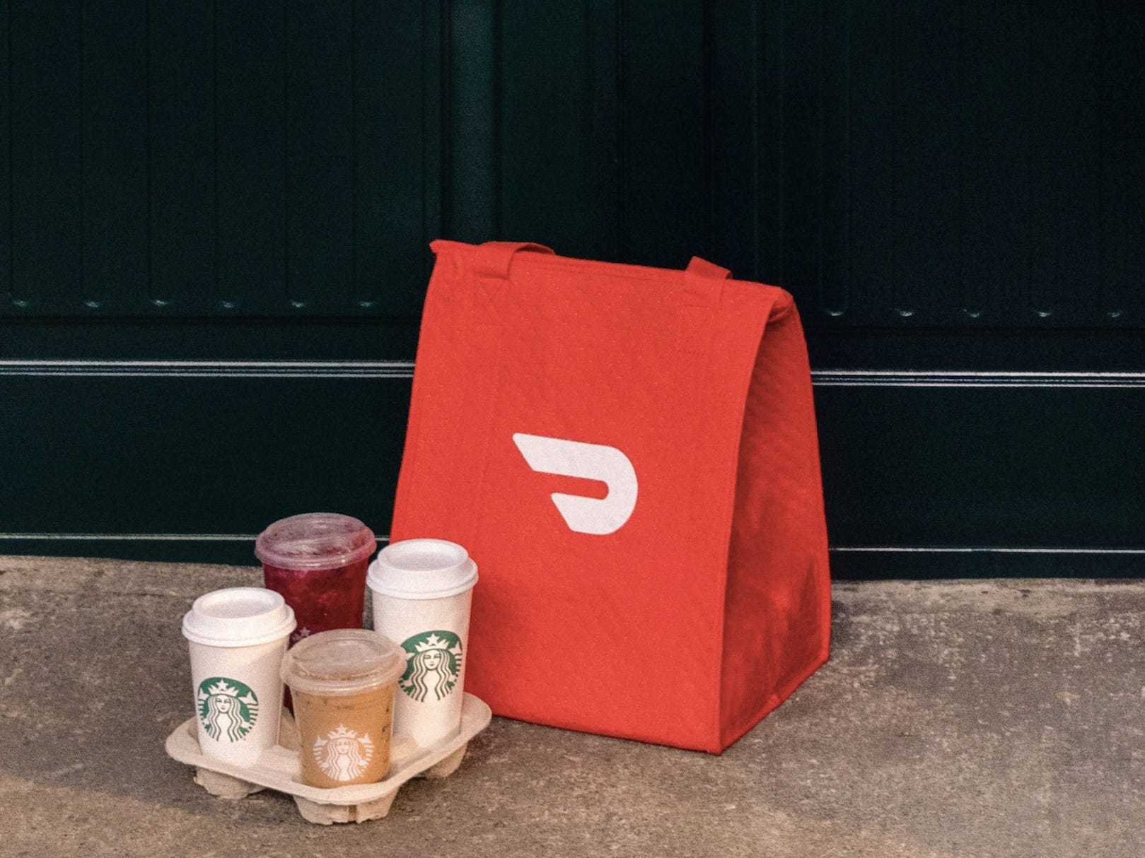 Starbucks- und DoorDash-Lieferung