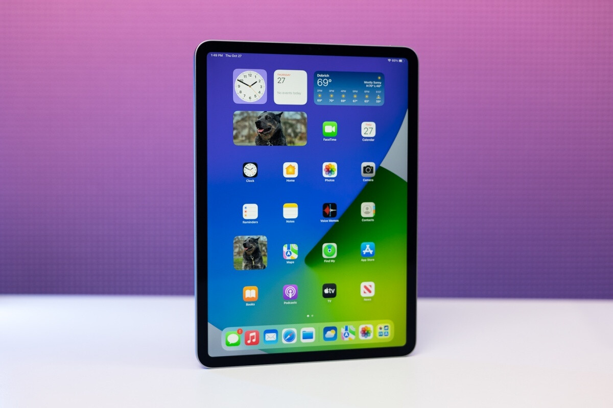 Ein OLED-Display würde eine deutliche Verbesserung gegenüber dem LCD-Panel des 2022 iPad Pro 11 (hier abgebildet) bringen.  - Apples 2024 OLED iPad Pros könnten zu absolut lächerlichen Preisen starten