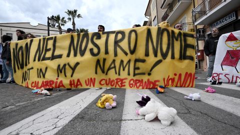 Es kam zu Protesten gegen die italienische Regierung, die das Stoppen von Migrantenbooten zur Priorität gemacht hat.