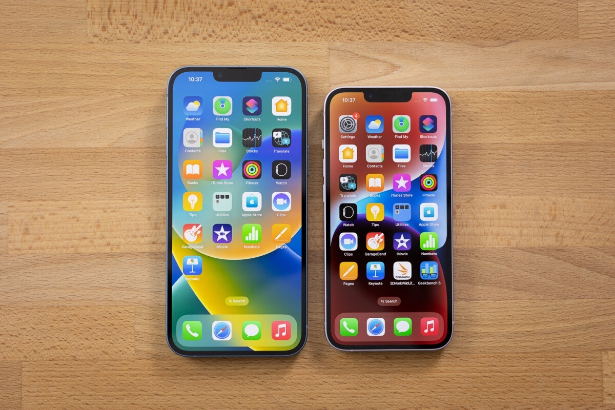 Es wird erwartet, dass die Nicht-Pro-iPhone 15 und 15 Plus die Designs von iPhone 14 Plus und iPhone 14 (hier abgebildet) radikal überarbeiten.  - Gerüchte über Apples Preiserhöhung für das iPhone 15 Pro nehmen langsam zu