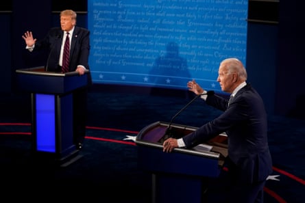 Niederlagen … die Präsidentschaftskandidaten Donald Trump und Joe Biden bei ihrer ersten Wahlkampfdebatte 2020 in Cleveland.