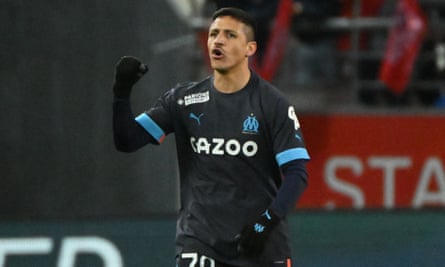 Alexis Sánchez erzielte beim 2:1-Sieg gegen Reims beide Tore für Marseille.