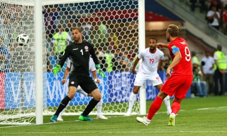 Harry Kane erzielt Englands späten Siegtreffer gegen Tunesien bei der WM 2018.