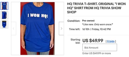 Ein blaues HQ Trivia T-Shirt, wie bei ebay zu sehen