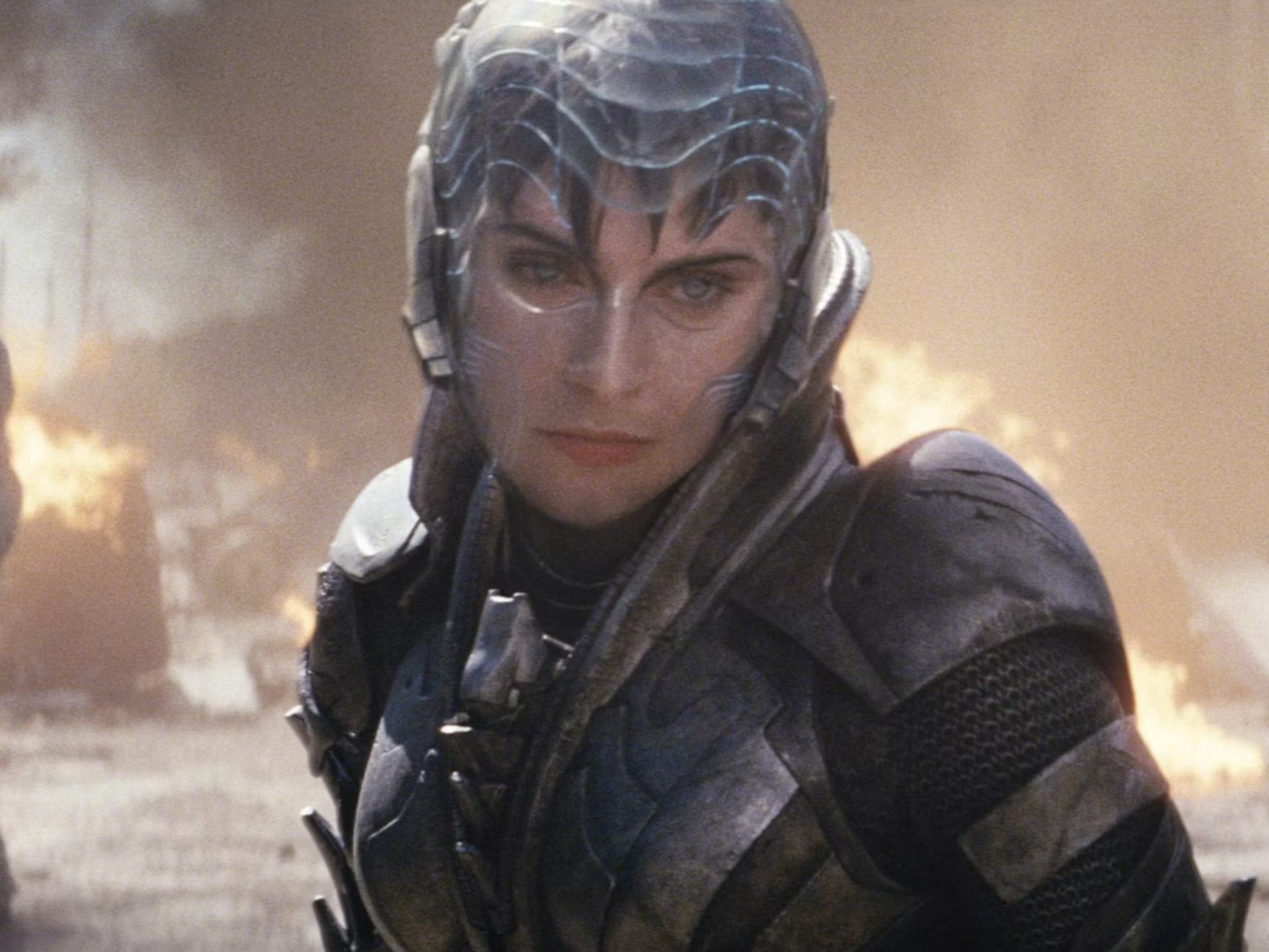 Antje Traue als Faora-Ul in „Man of Steel“.