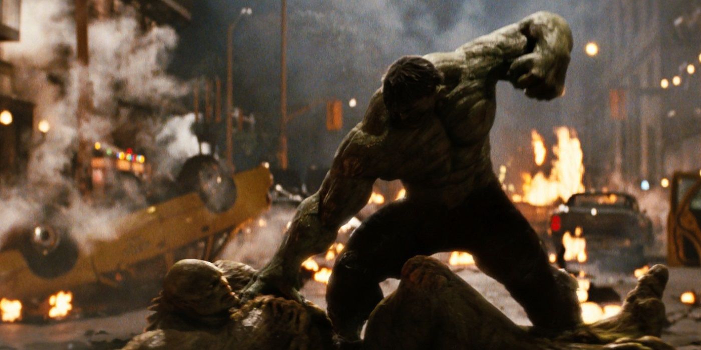 Hulk kämpft in „Der unglaubliche Hulk“ gegen Abomination