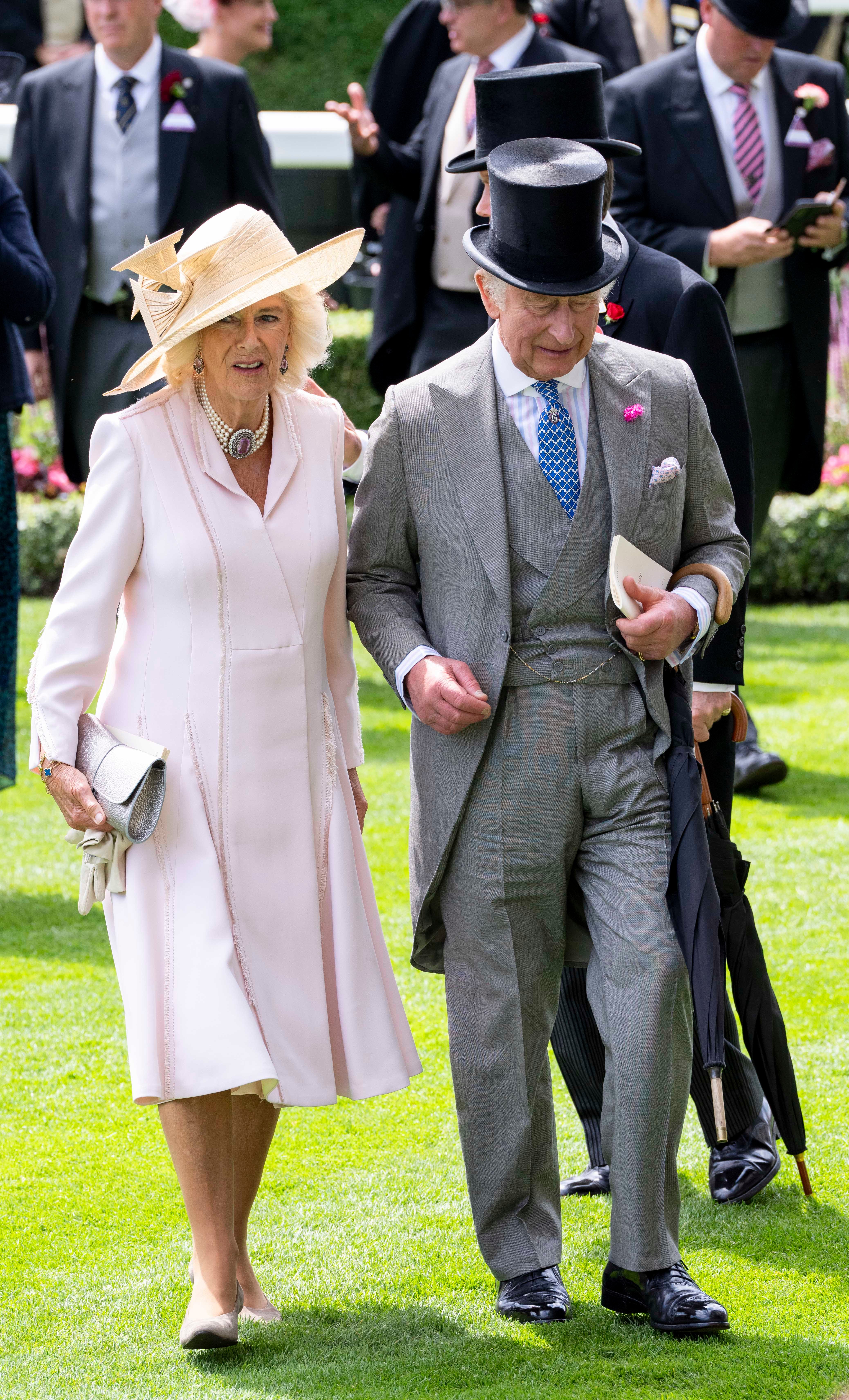 König Charles und Königin Camilla am zweiten Tag von Royal Ascot am 21. Juni 2023.