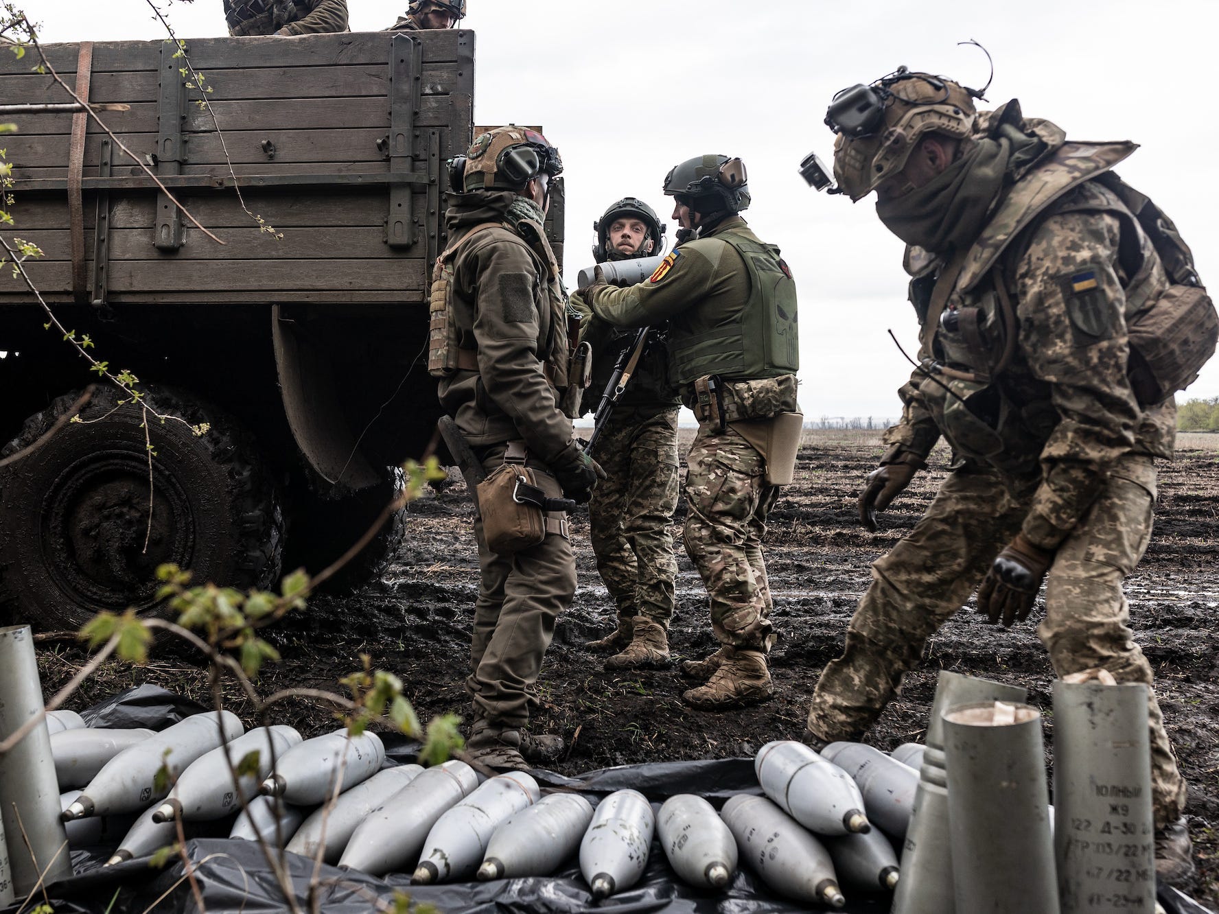 Artilleriemunition der ukrainischen Soldaten Bakhmut