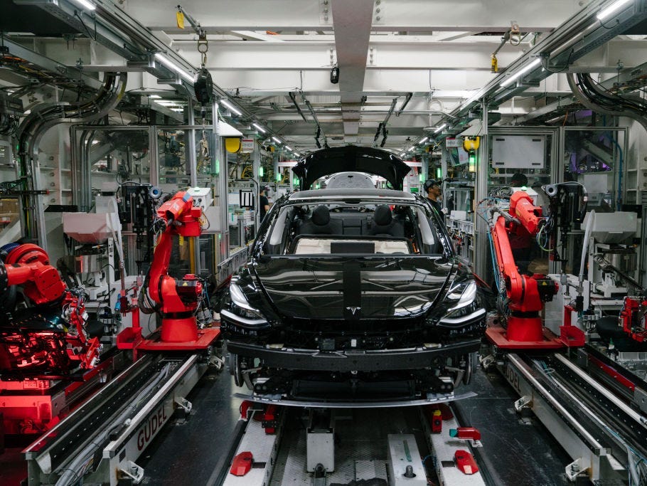 Elon Musk hat den Produktionsanlauf des Model 3 als „Produktionshölle“ bezeichnet.