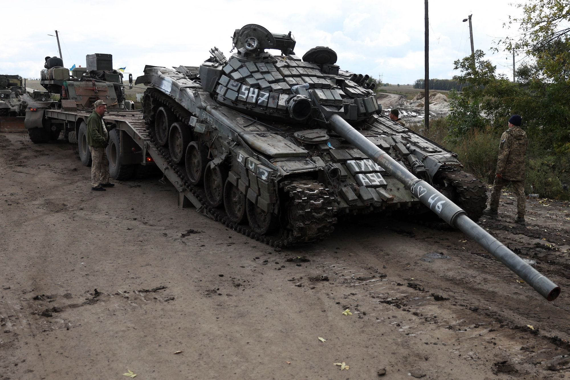 Russischer T-72-Panzer in Izyum, Ukraine