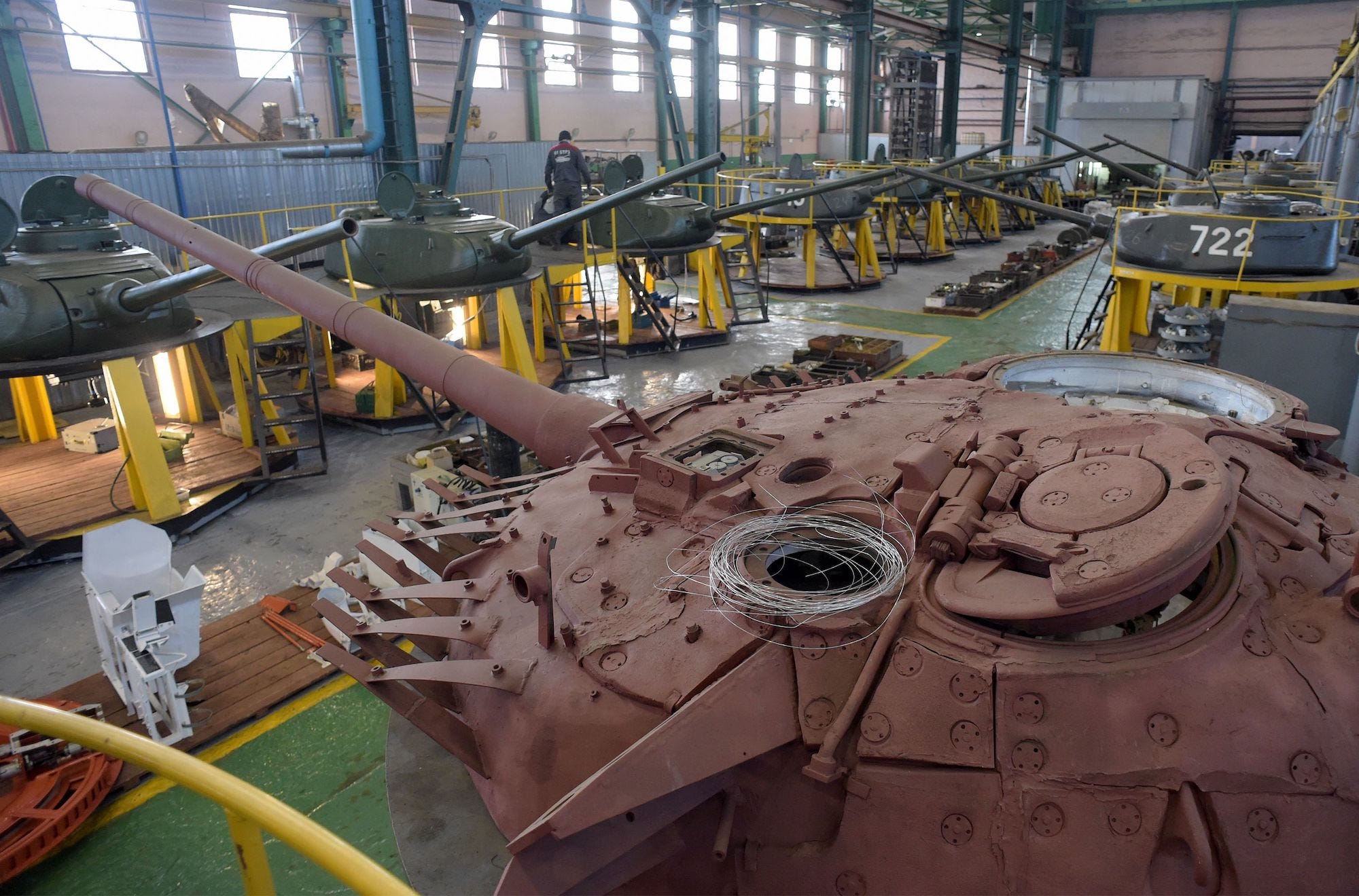 Renovierungsreparatur des russischen T-34-Panzers