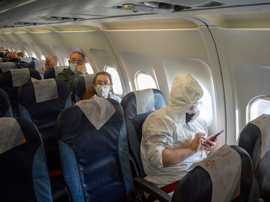 Flugreisen mit pandemischem Coronavirus