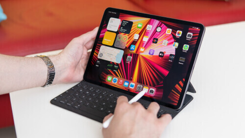 Für das iPad Pro 2024 und das Magic Keyboard wird ein neues Design erwartet – das iPad Pro des nächsten Jahres: leistungsstarker 3-nm-M3-Chip, OLED-Panels, neues Magic Keyboard