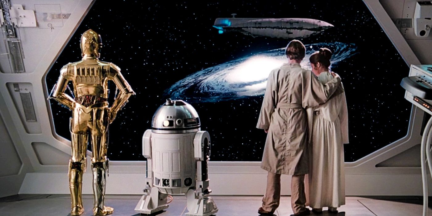 C-3PO, R2-D2, Luke Skywalker und Leia Organa blicken in „Das Imperium schlägt zurück“ in den Weltraum.