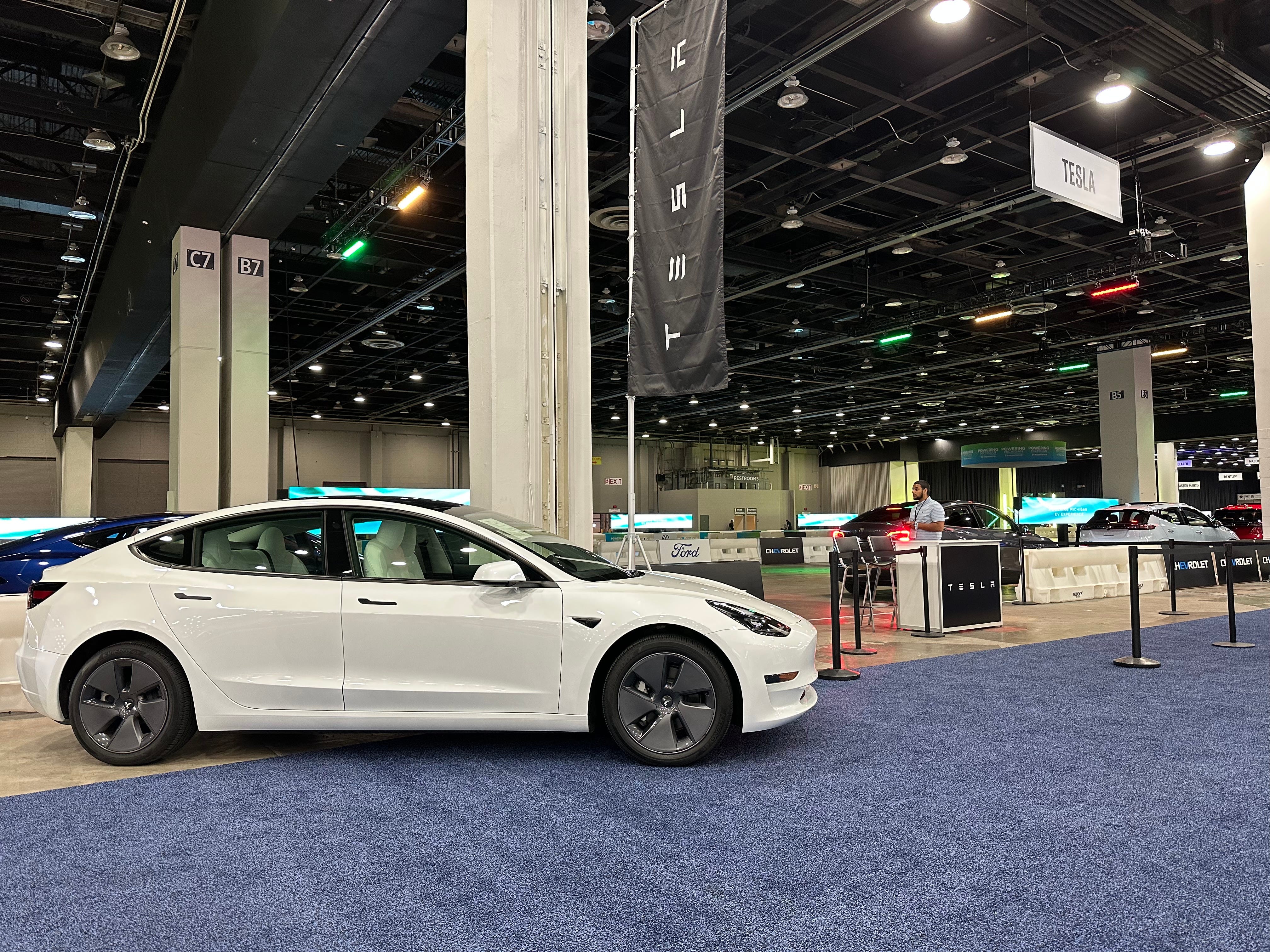 Tesla-Mitfahrstand auf der Detroit Auto Show.