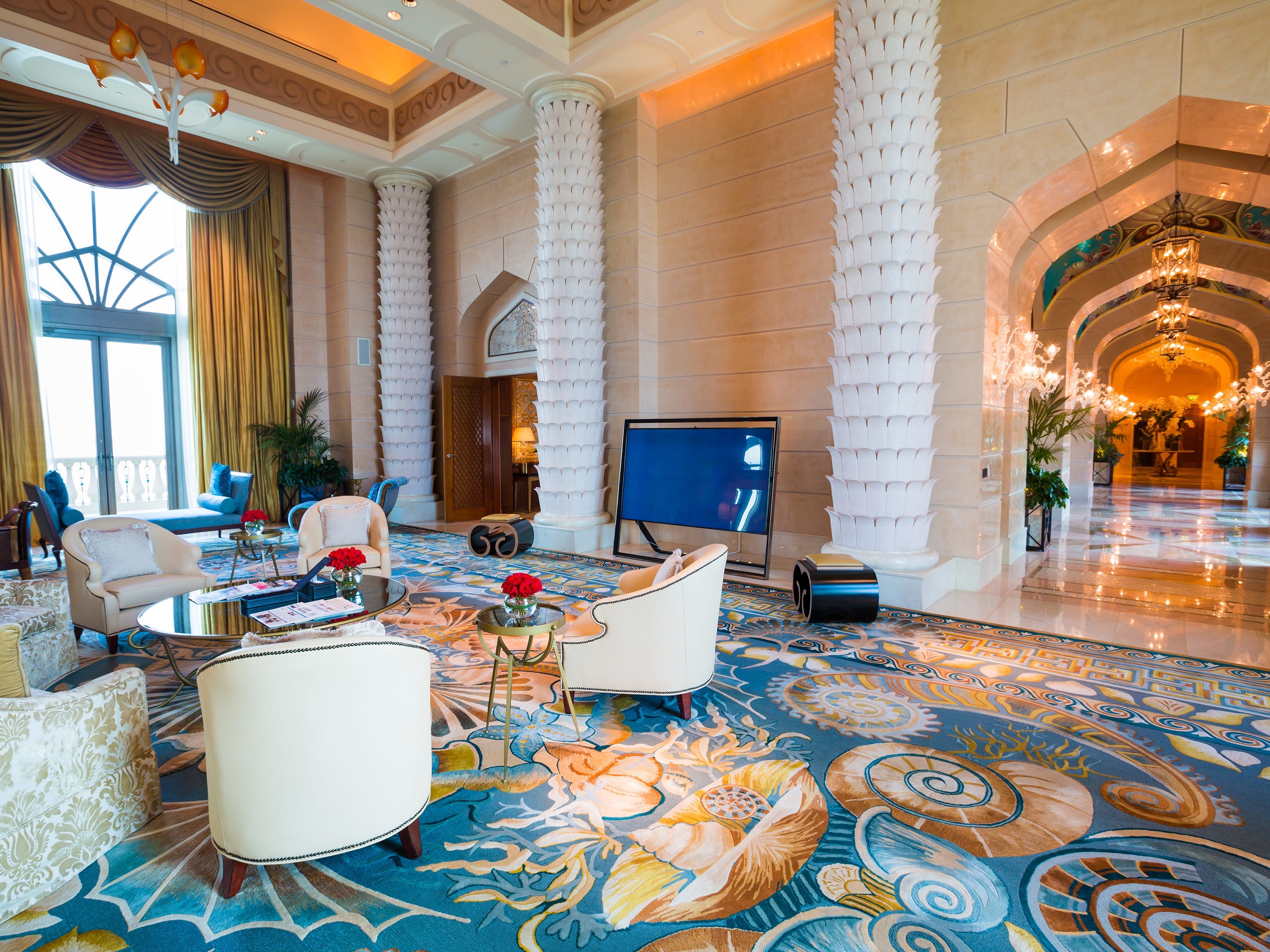Luxushotellobby in Dubai.