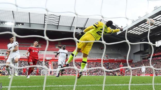 Darwin Nunez punktet für Liverpool gegen West Ham