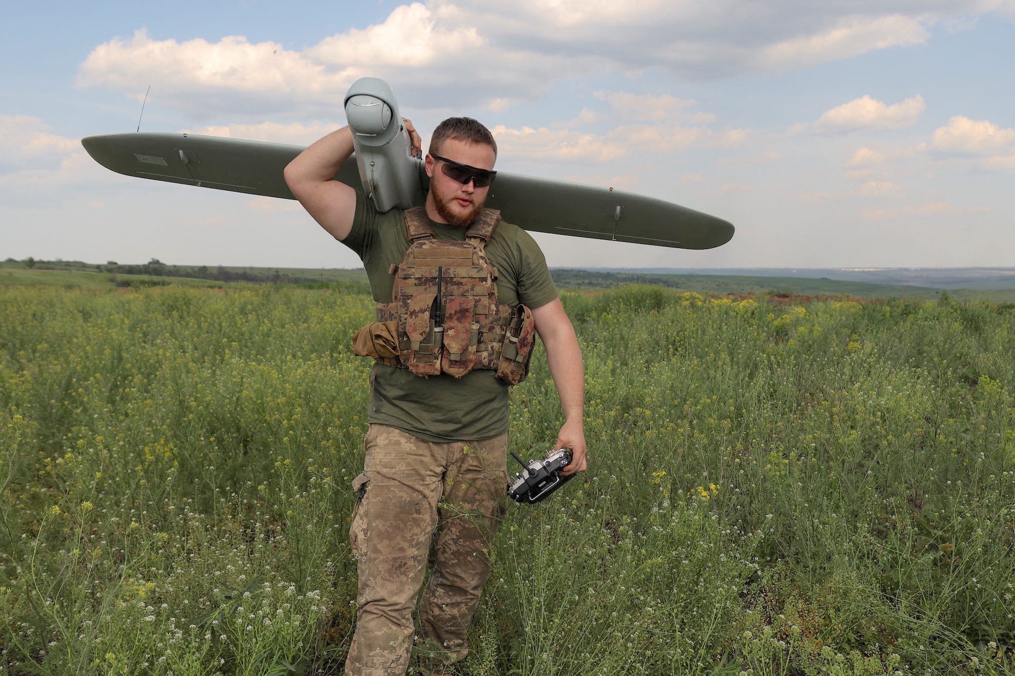 Aufklärungsdrohne eines ukrainischen Soldaten