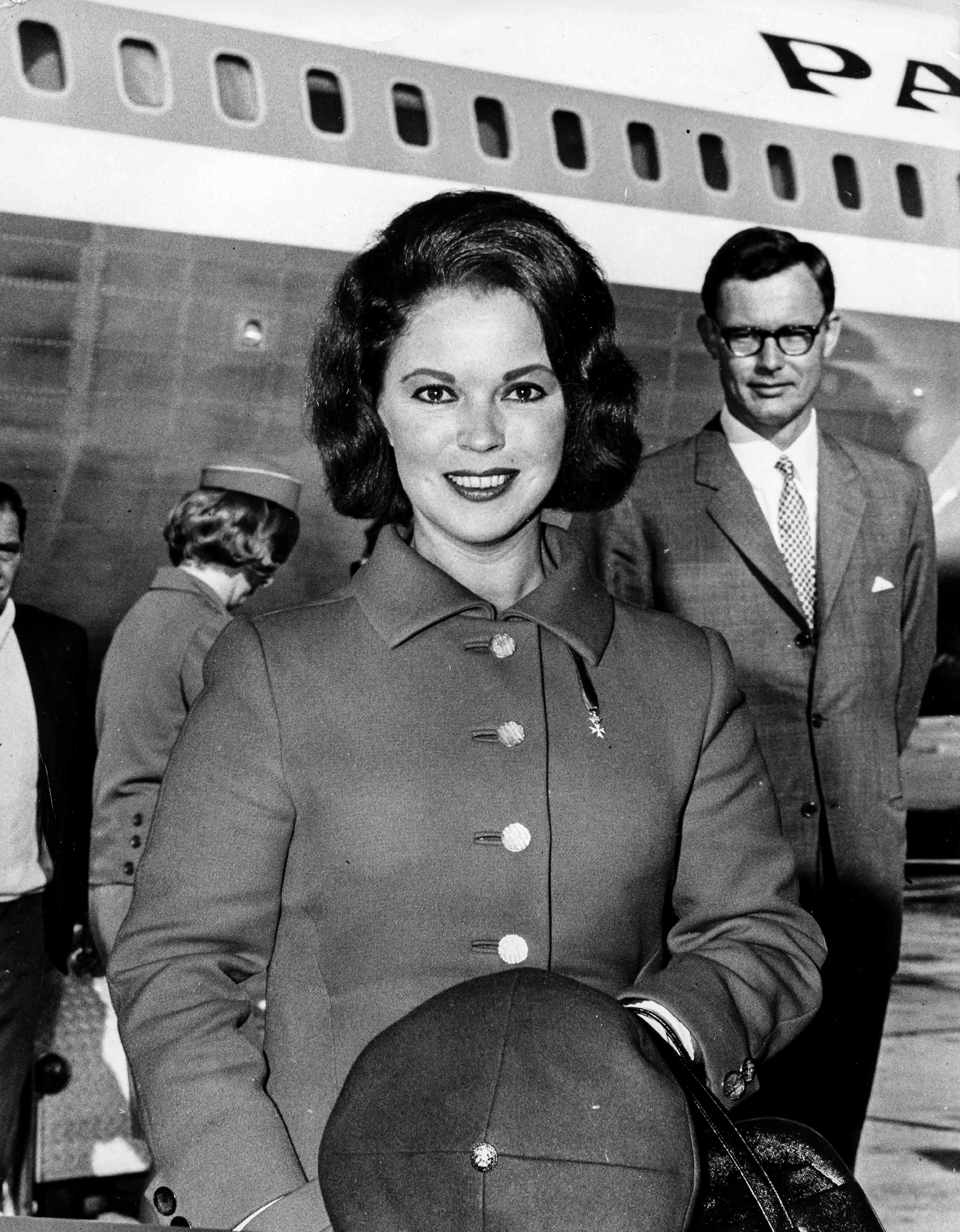 Shirley Temple, Flughafen Rom, 1968.