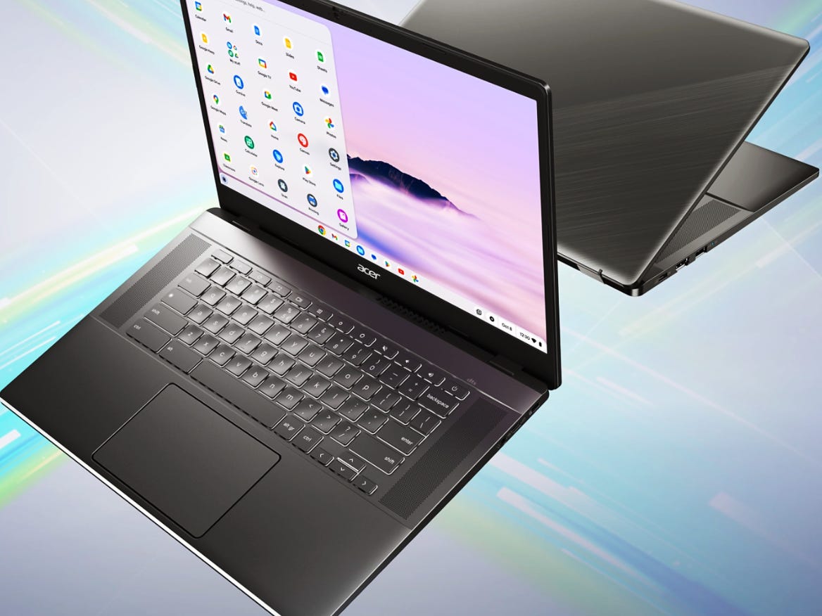 Zwei Acer Chromebook Plus 515 sitzen Rücken an Rücken vor einem mehrfarbigen Hintergrund.