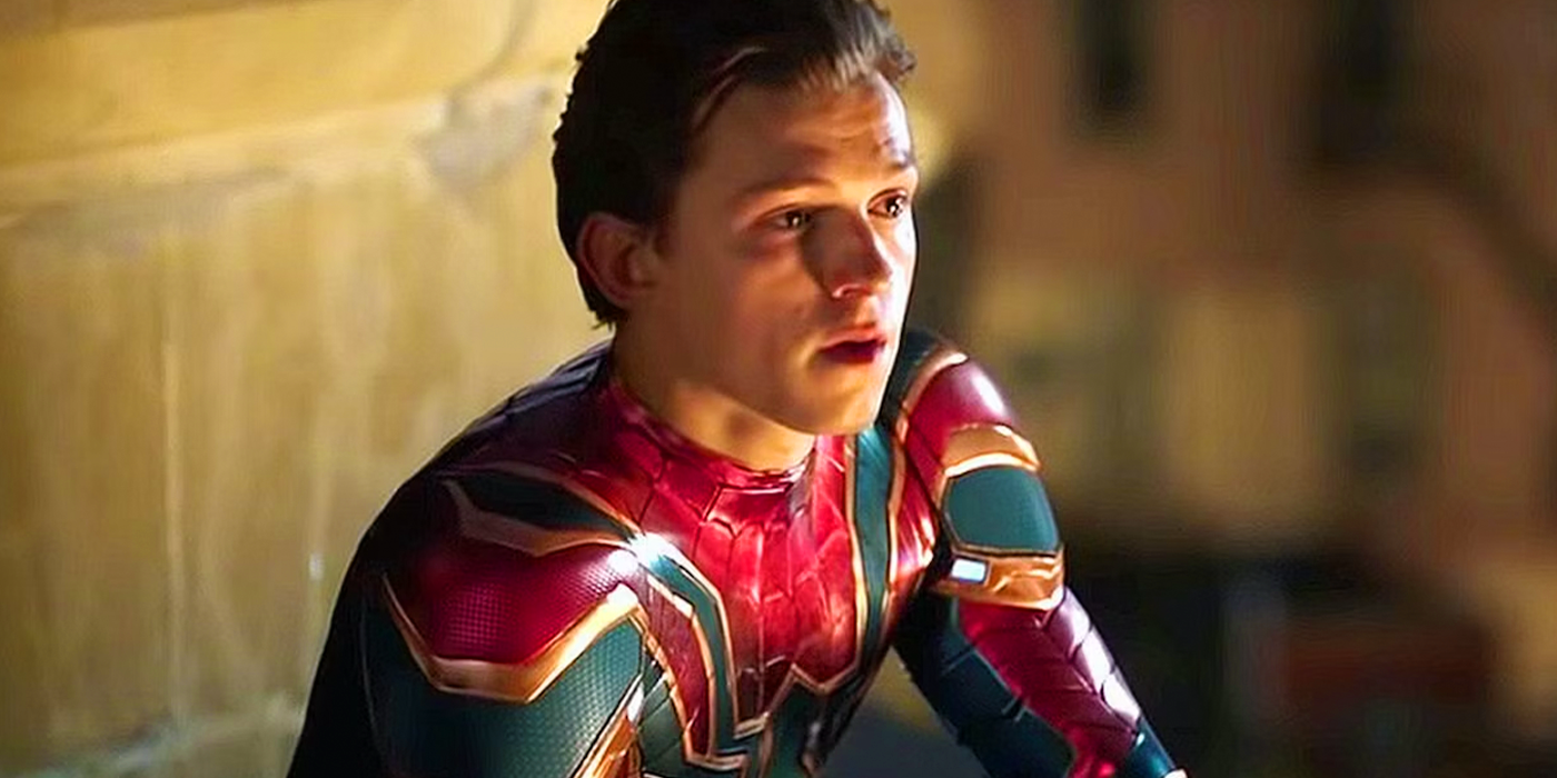 Tom Holland im MCU Iron-Spider-Anzug