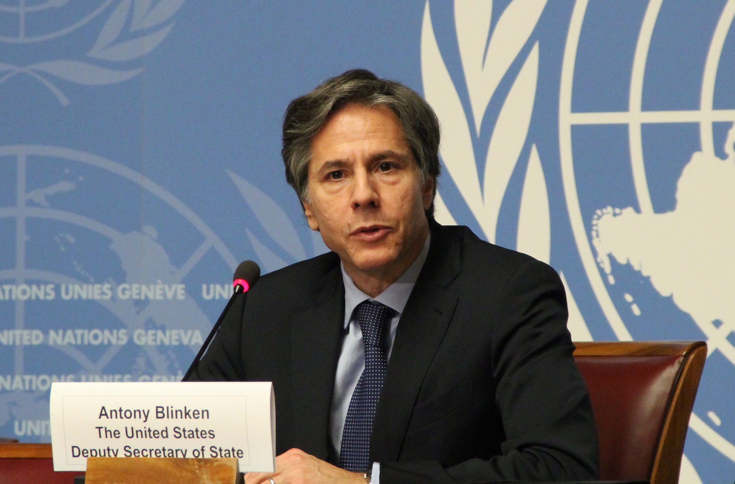 Ein Foto von Antony Blinken, der bei den Vereinten Nationen spricht.