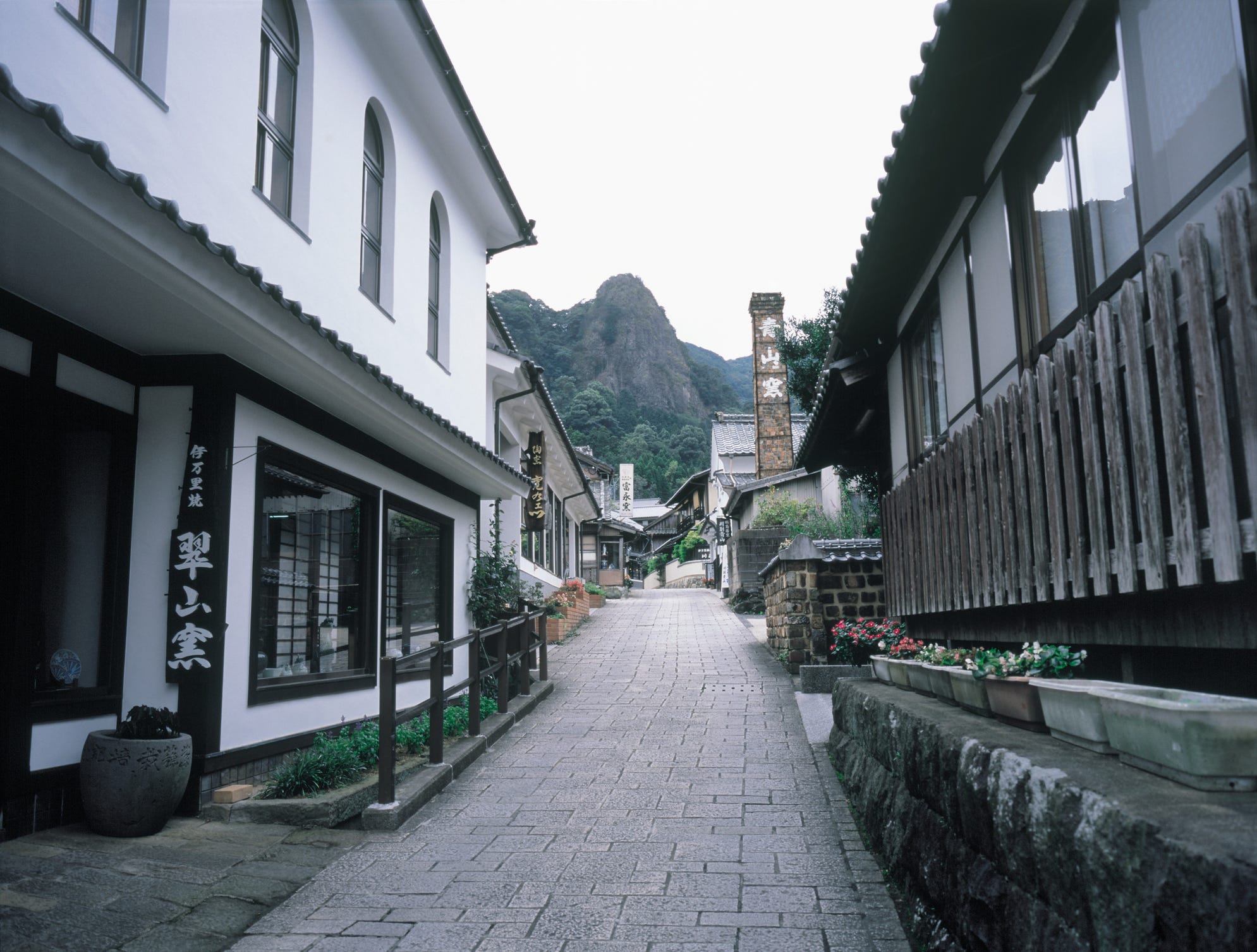 Eine Straße in Okawachiyama, Präfektur Saga, Japan.
