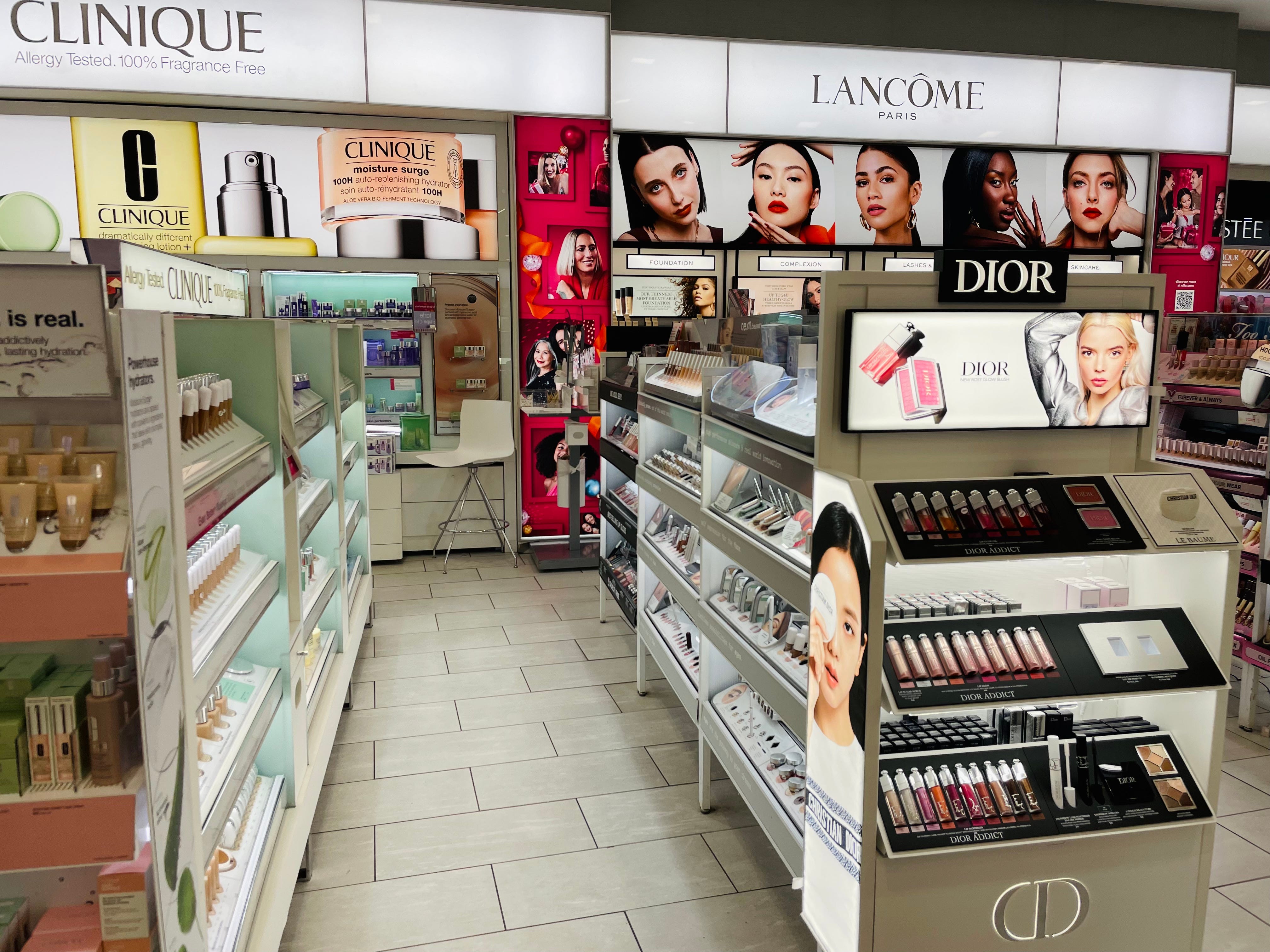 Make-up-Gänge im Ulta Store