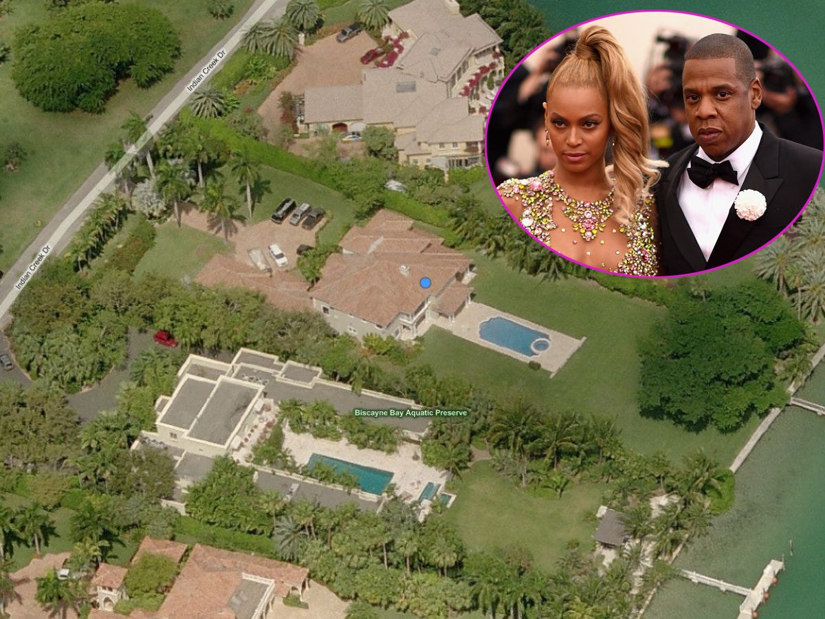 Der niederländische Geschäftsmann Geert Jan Bakker besitzt das vorletzte Haus am Indian Creek Drive, das er 2010 für 93 Millionen von Jay Z und Beyoncé gekauft hat
