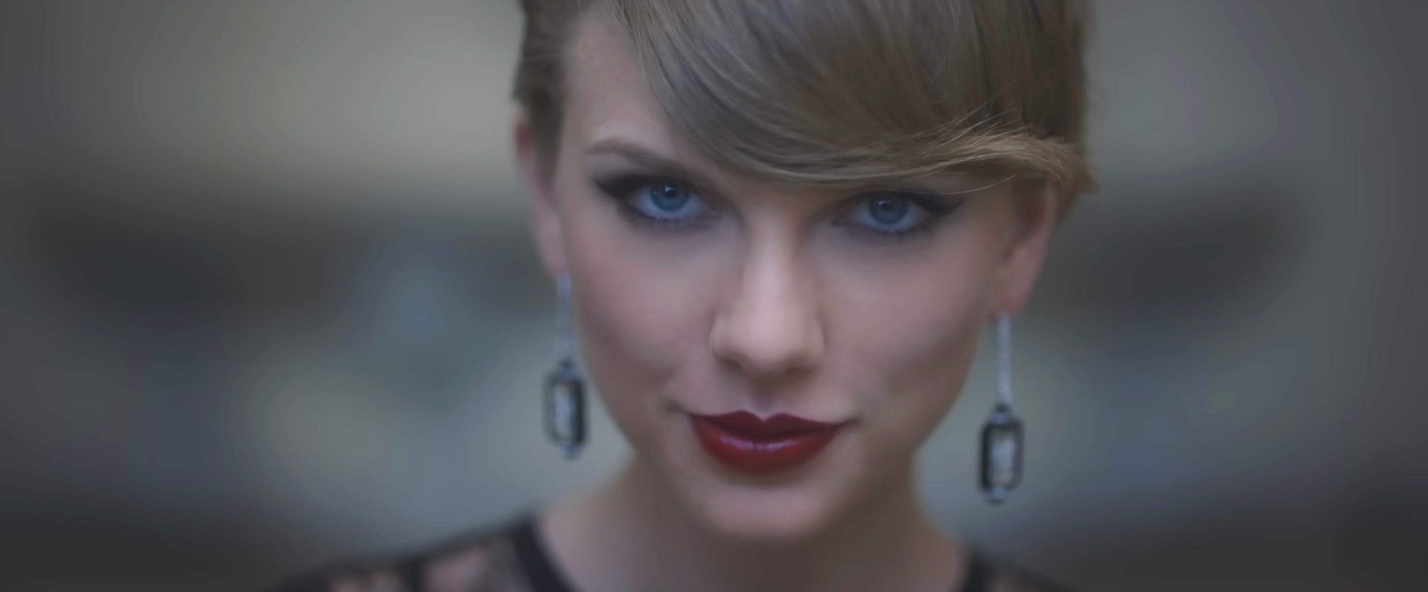 Taylor Swift-Musikvideo „Leerzeichen“.