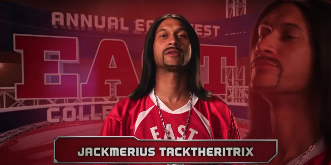 Key verkleidet als falscher Fußballspieler Jackmerius Tacktherittix