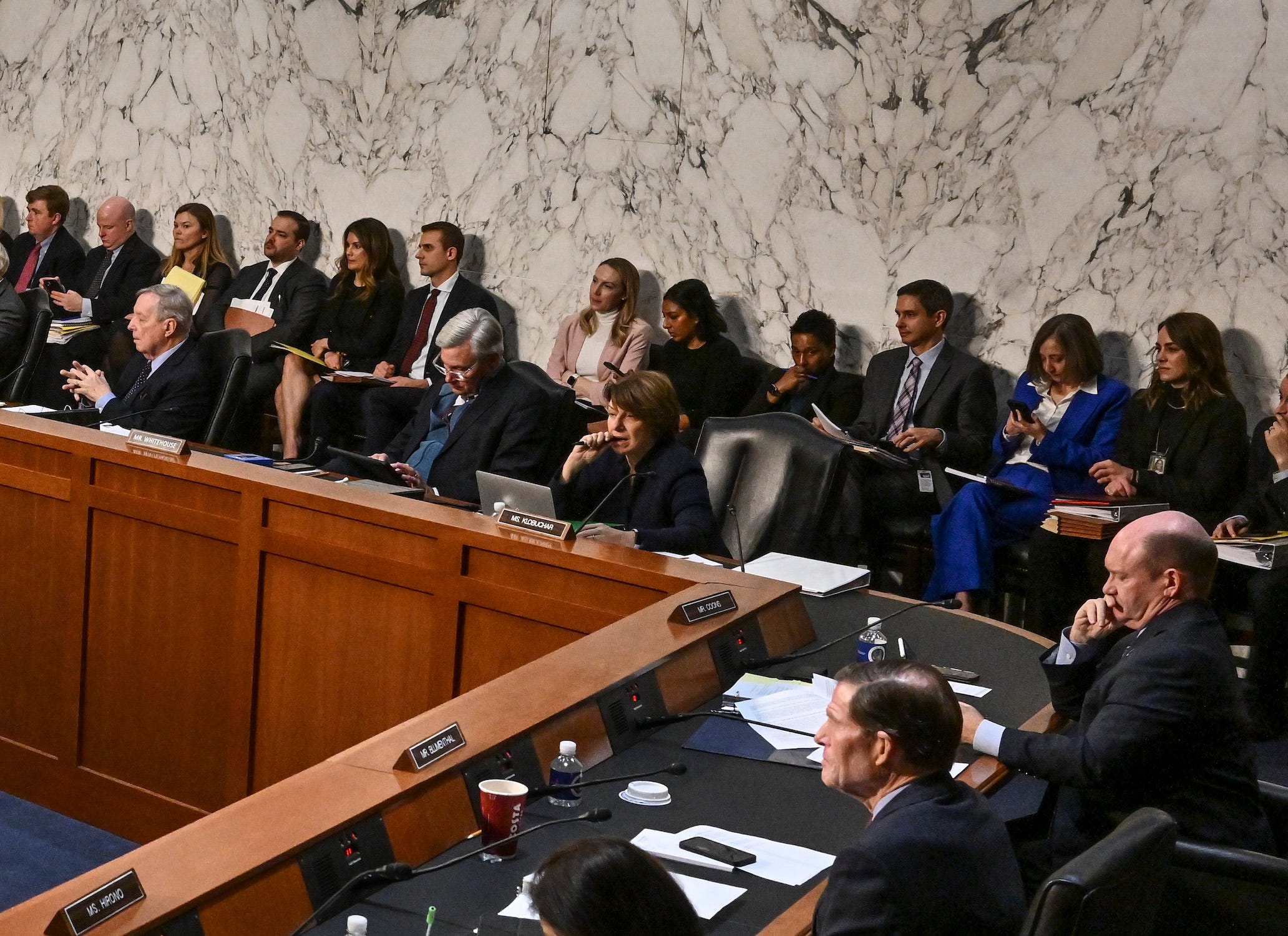 Senator Klobuchar bei einer kürzlichen Anhörung des Justizausschusses des Senats.