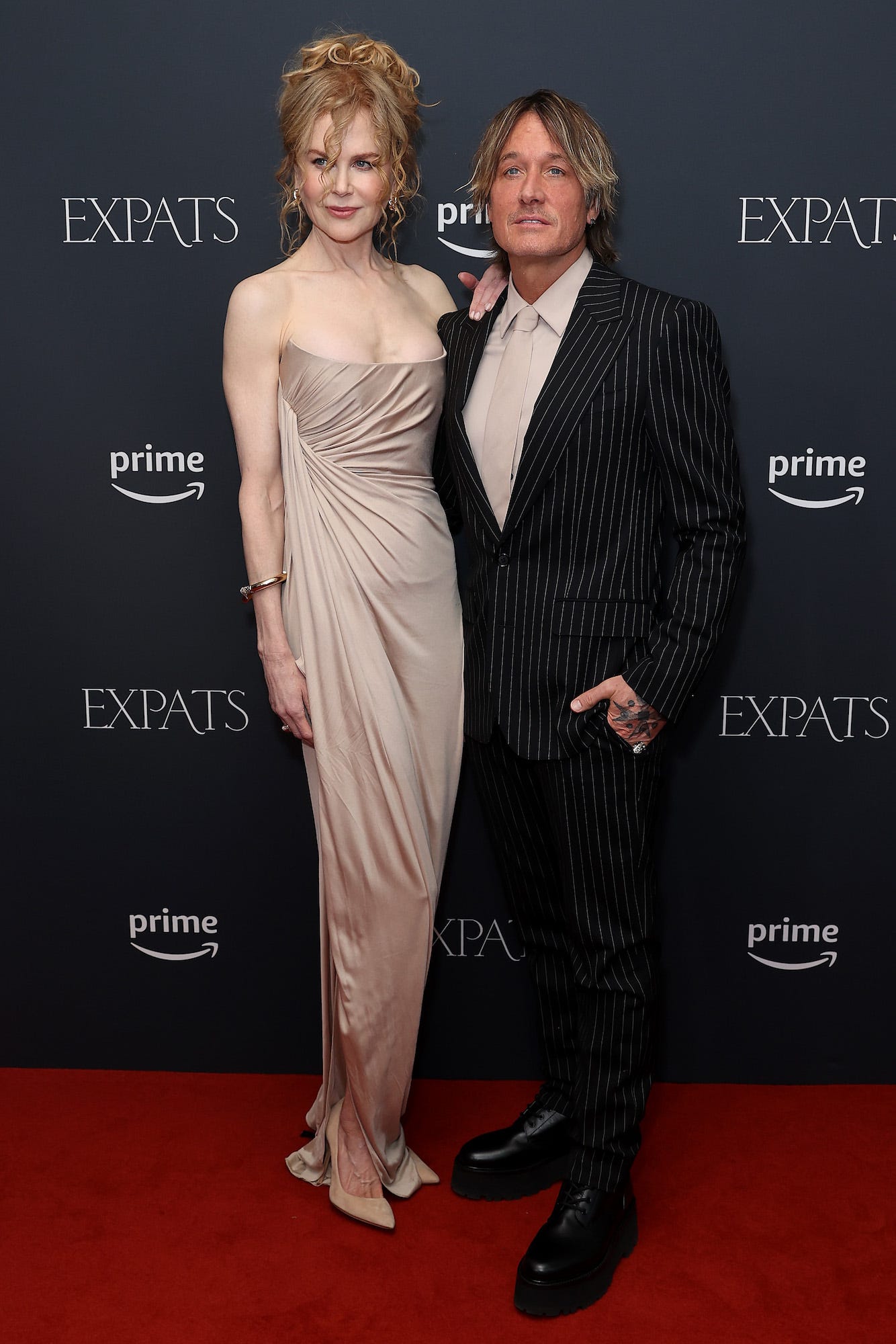 Nicole Kidman und Keith Urban besuchen am 20. Dezember 2023 einen „Expats“-Roten Teppich in Sydney, Australien.
