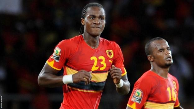 Angolas Stürmer Manucho während des Afrikanischen Nationen-Pokals 2010