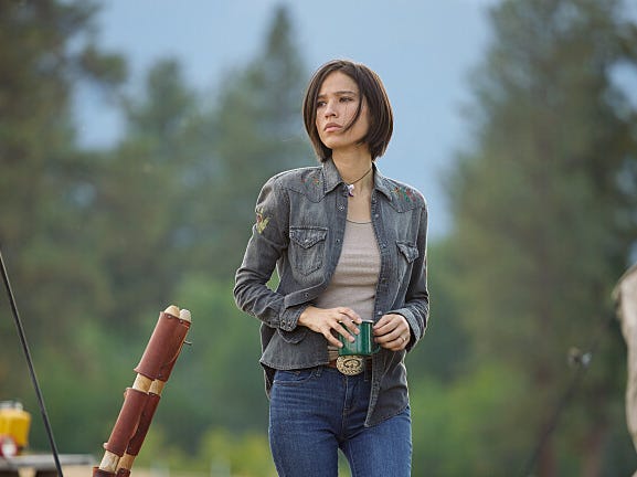Kelsey Asbille als Monica Dutton in der fünften Staffel von „Yellowstone“.