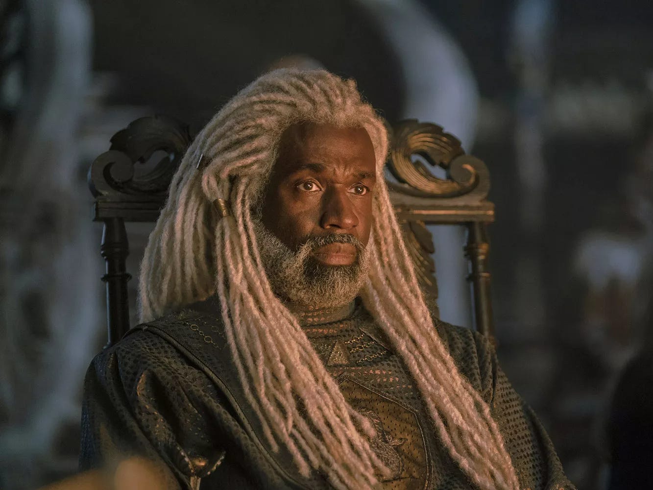 Steve Toussaint als Corlys Velaryon in „House of the Dragon“.