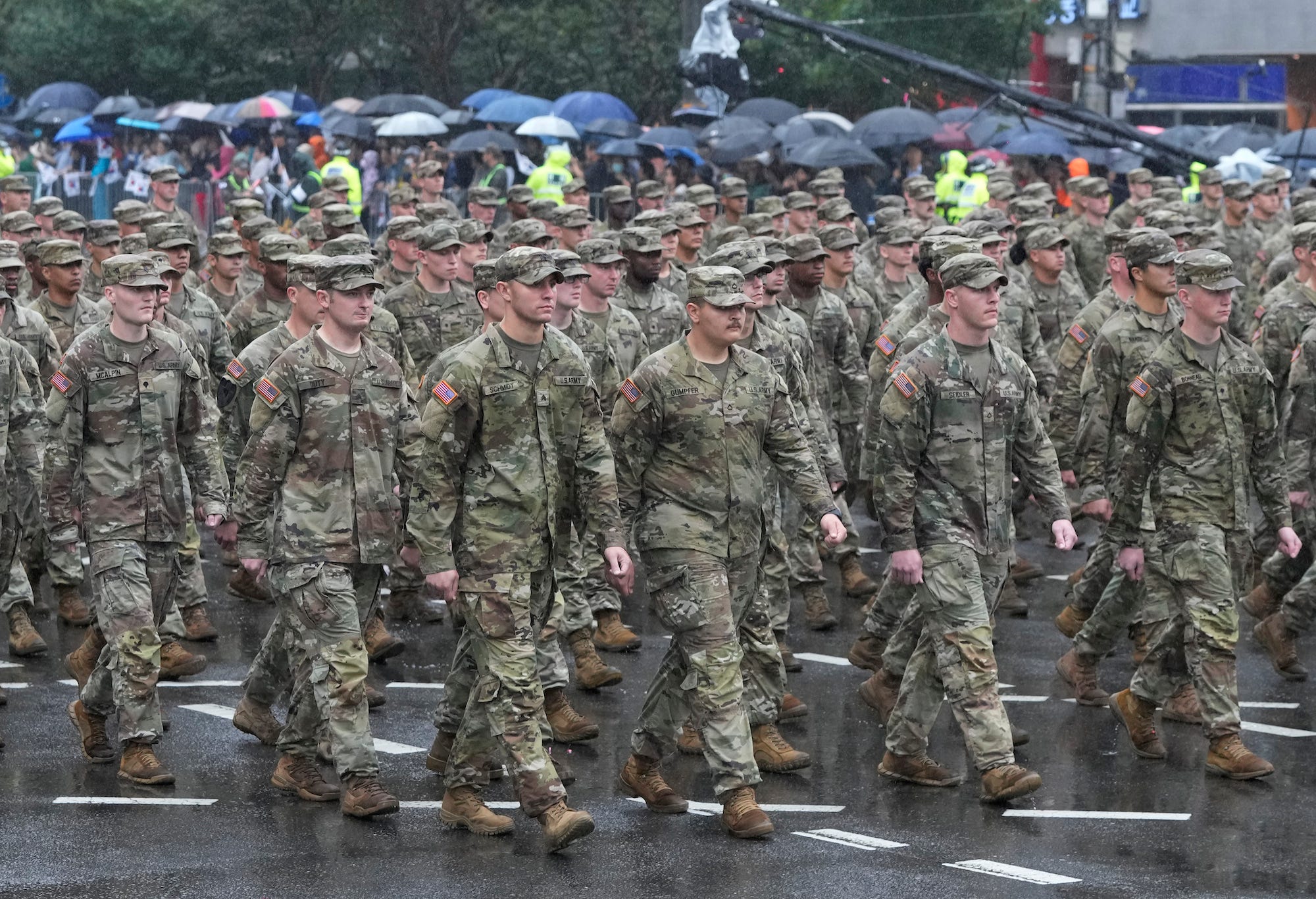 Soldaten der US-Armee nehmen an einer Parade teil