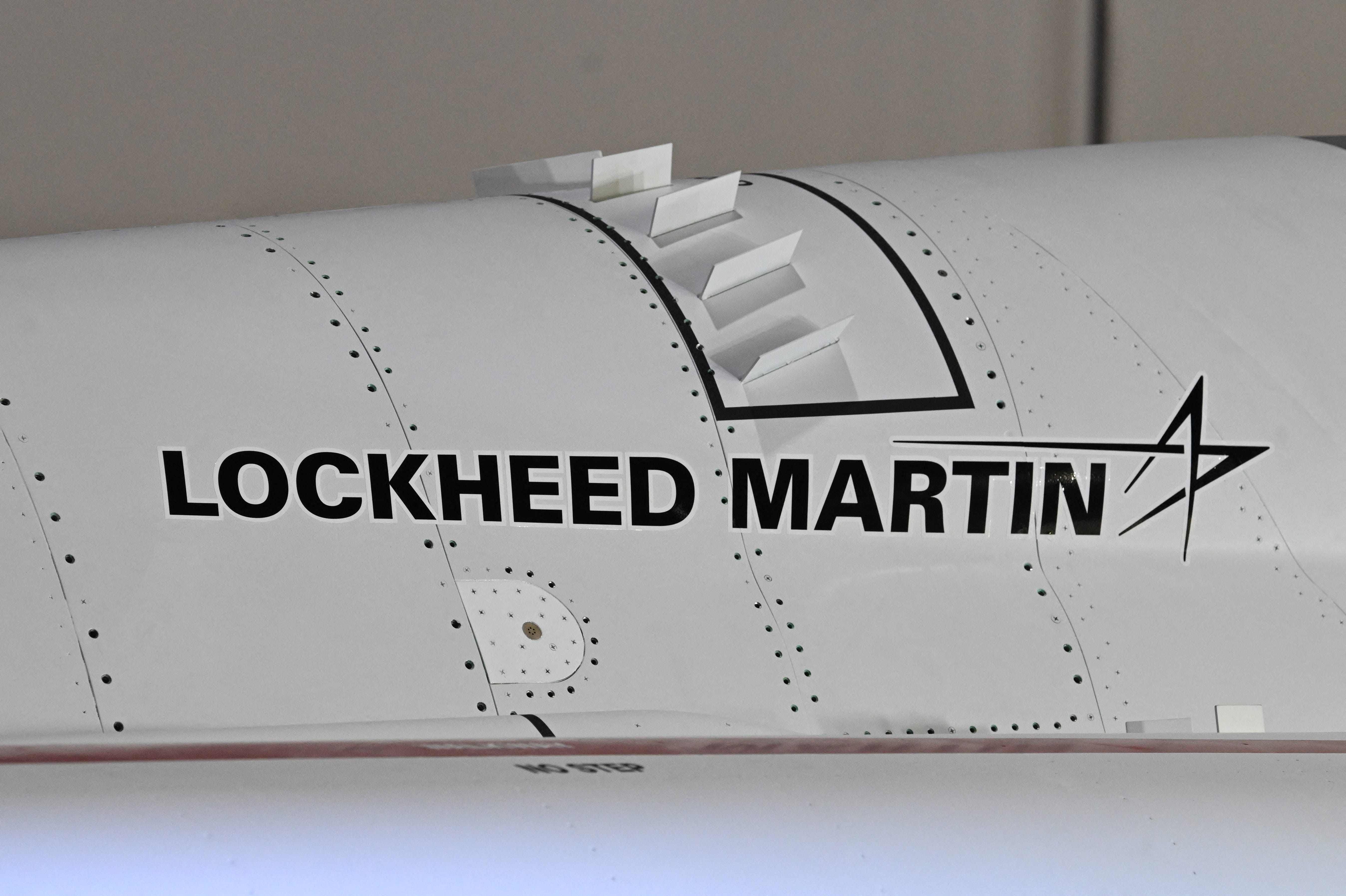 Das Logo von Lockheed Martin auf der Seite seines experimentellen Überschalljets X-59.